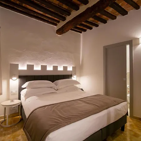 Torre Del Fuggisole 3* Σιένα