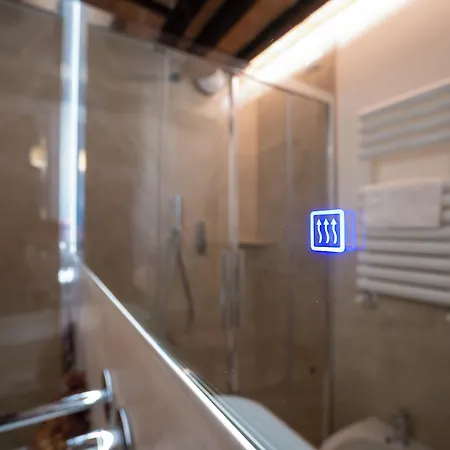 Hotell Torre Del Fuggisole Siena